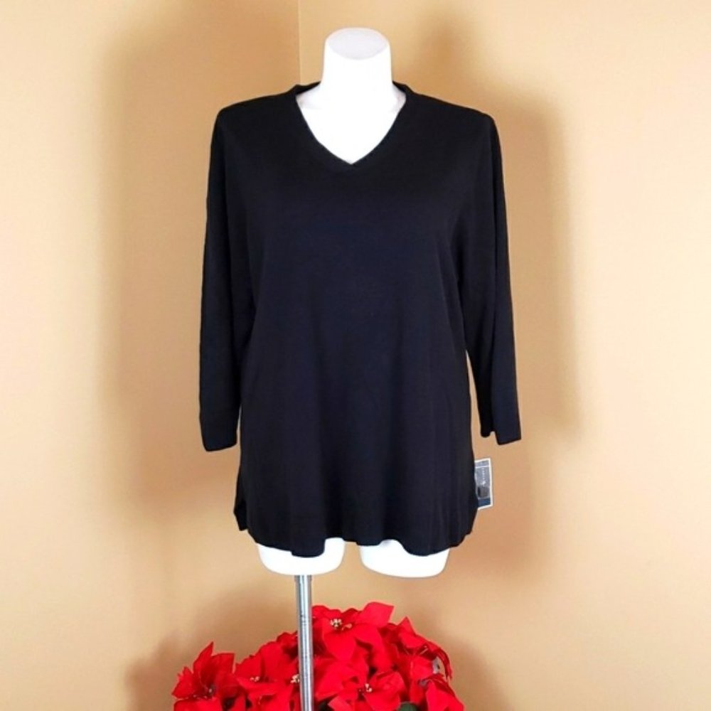 Karen Scott Luxury Sweater V neck Black